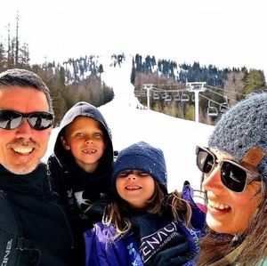 Meet your Posher, Mark